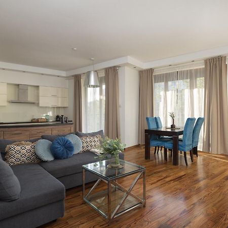 Royal Wilanow 2-Bedroom Apartment وارسو المظهر الخارجي الصورة